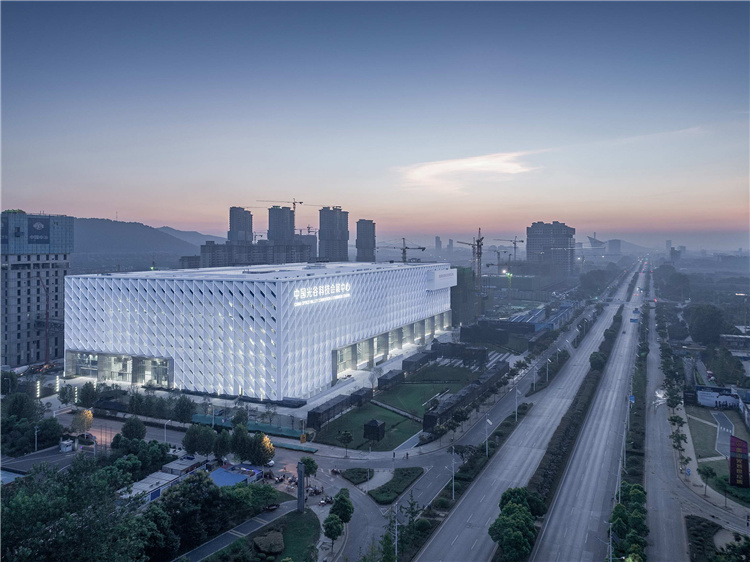 中国光谷科技会展中心简介概述