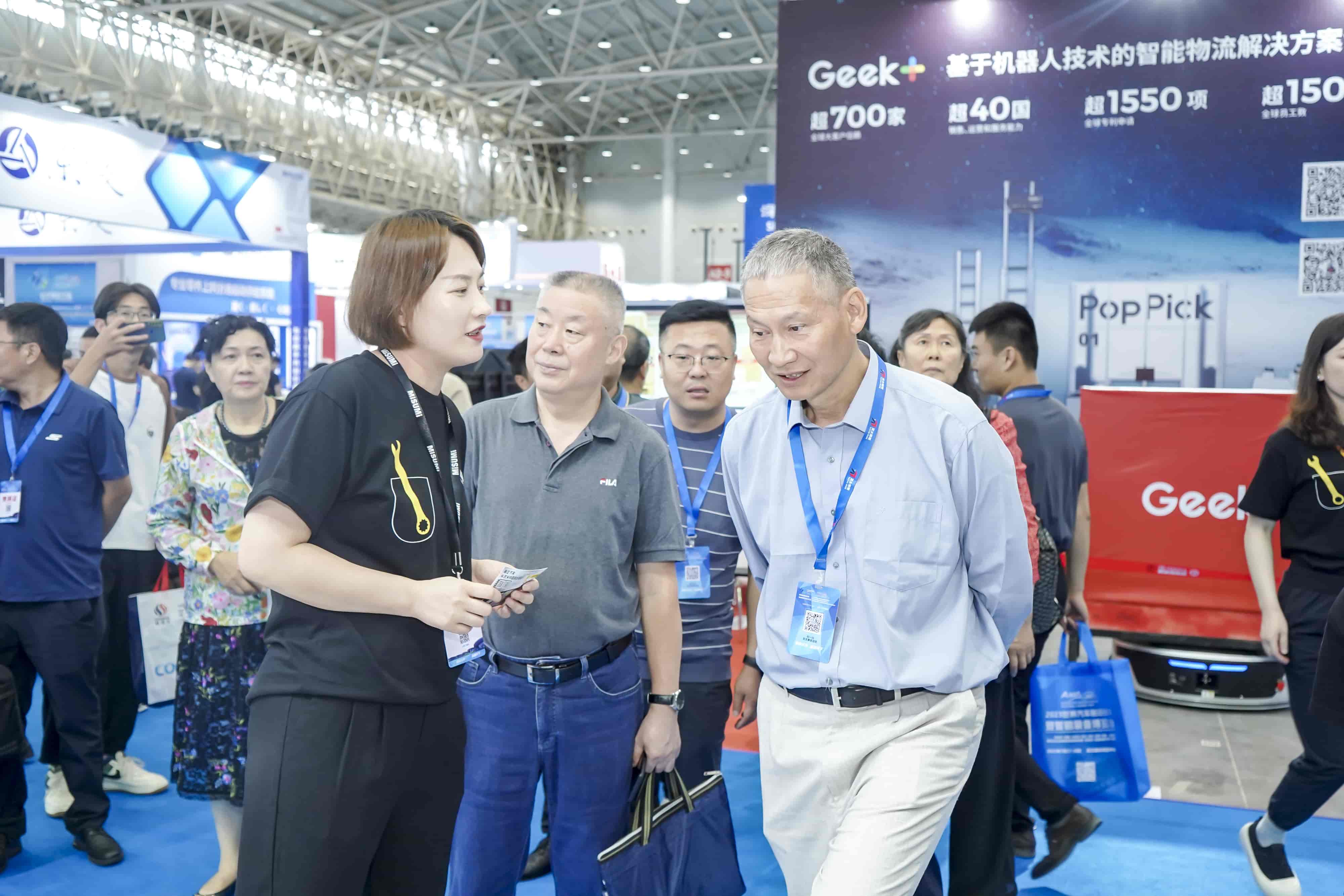 https://zhaozhanwang.cn/