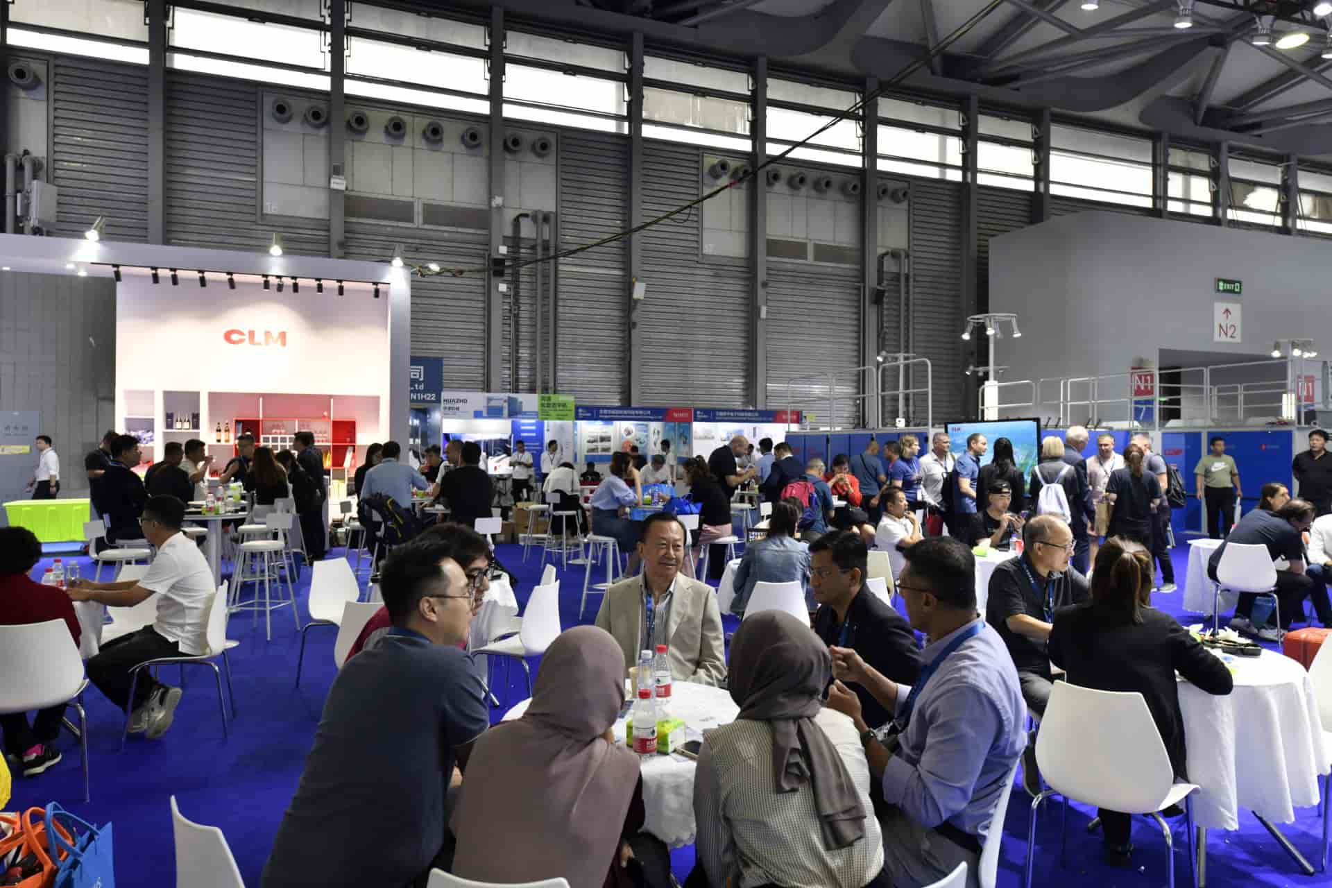 https://zhaozhanwang.cn/